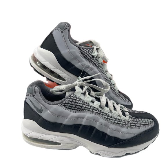 Nike Gray/White Athletic SneakersBoys Size 5.5